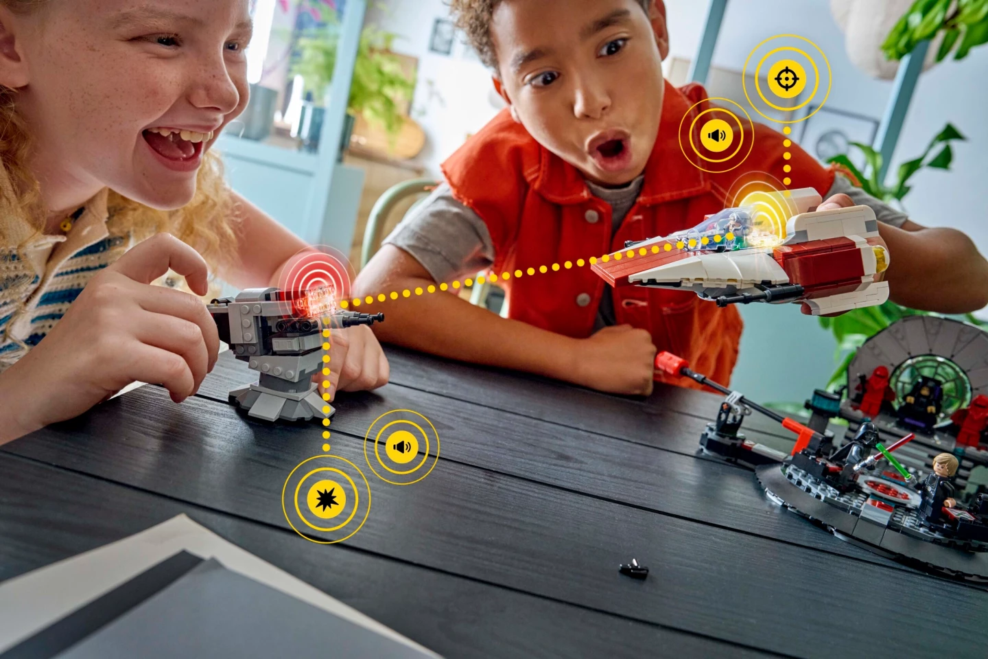Deze kinderen hebben in ieder geval lol met de SMART Brick