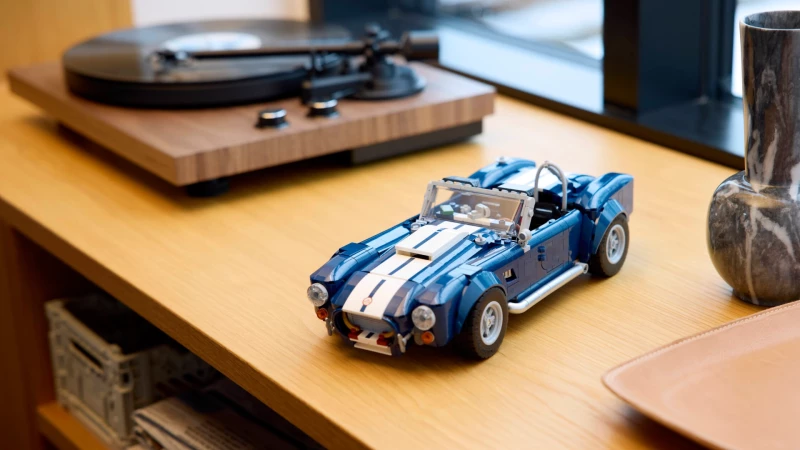 Nieuwe LEGO Icons: Soundwave, Cobra, Tandloos & Balrog