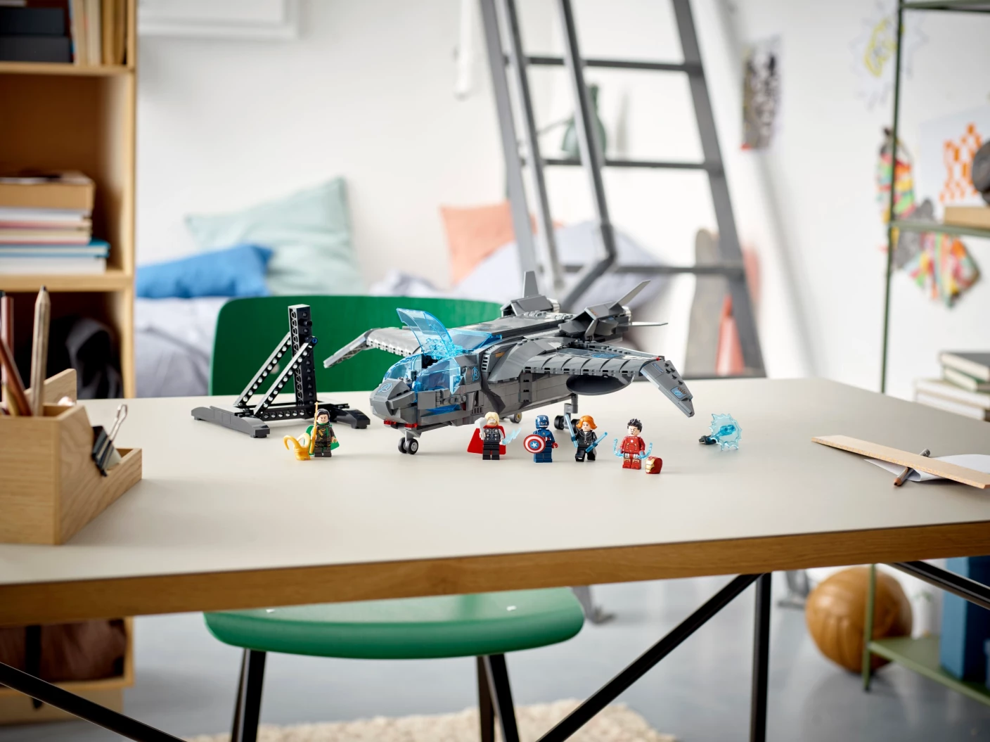 De Avengers Quinjet