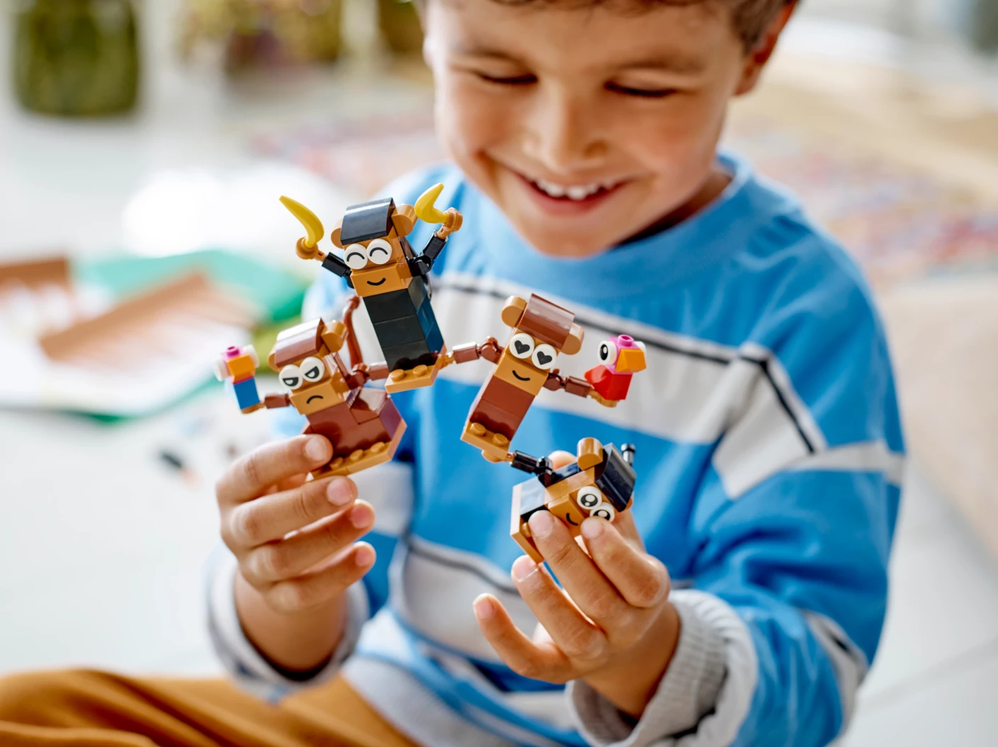 Creatief spelen met apen