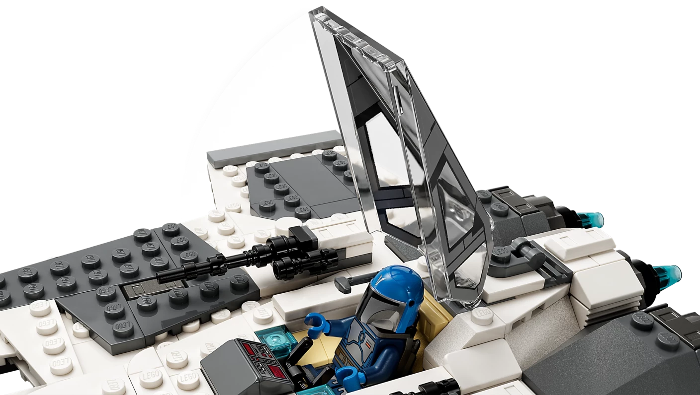 Mandalorian Fang Fighter vs. TIE Interceptor™