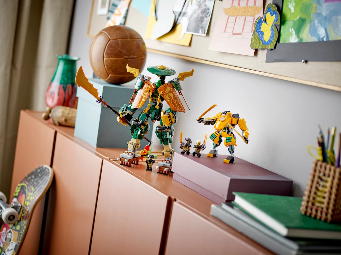 Lloyd en Arins ninjateammecha