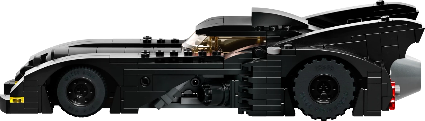 Batcave™ – shadowbox
