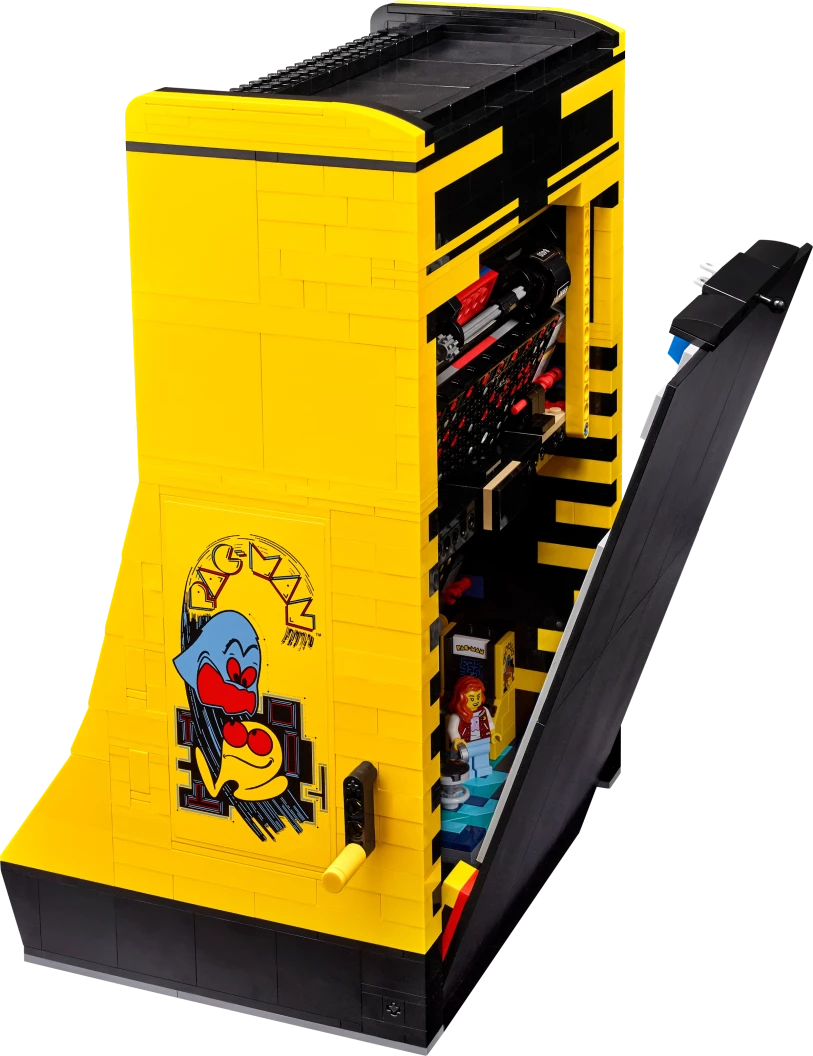 PAC-MAN arcade