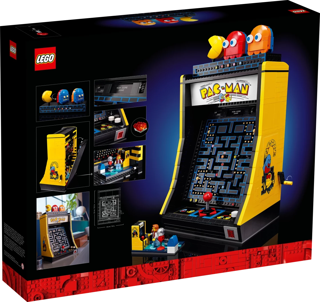PAC-MAN arcade