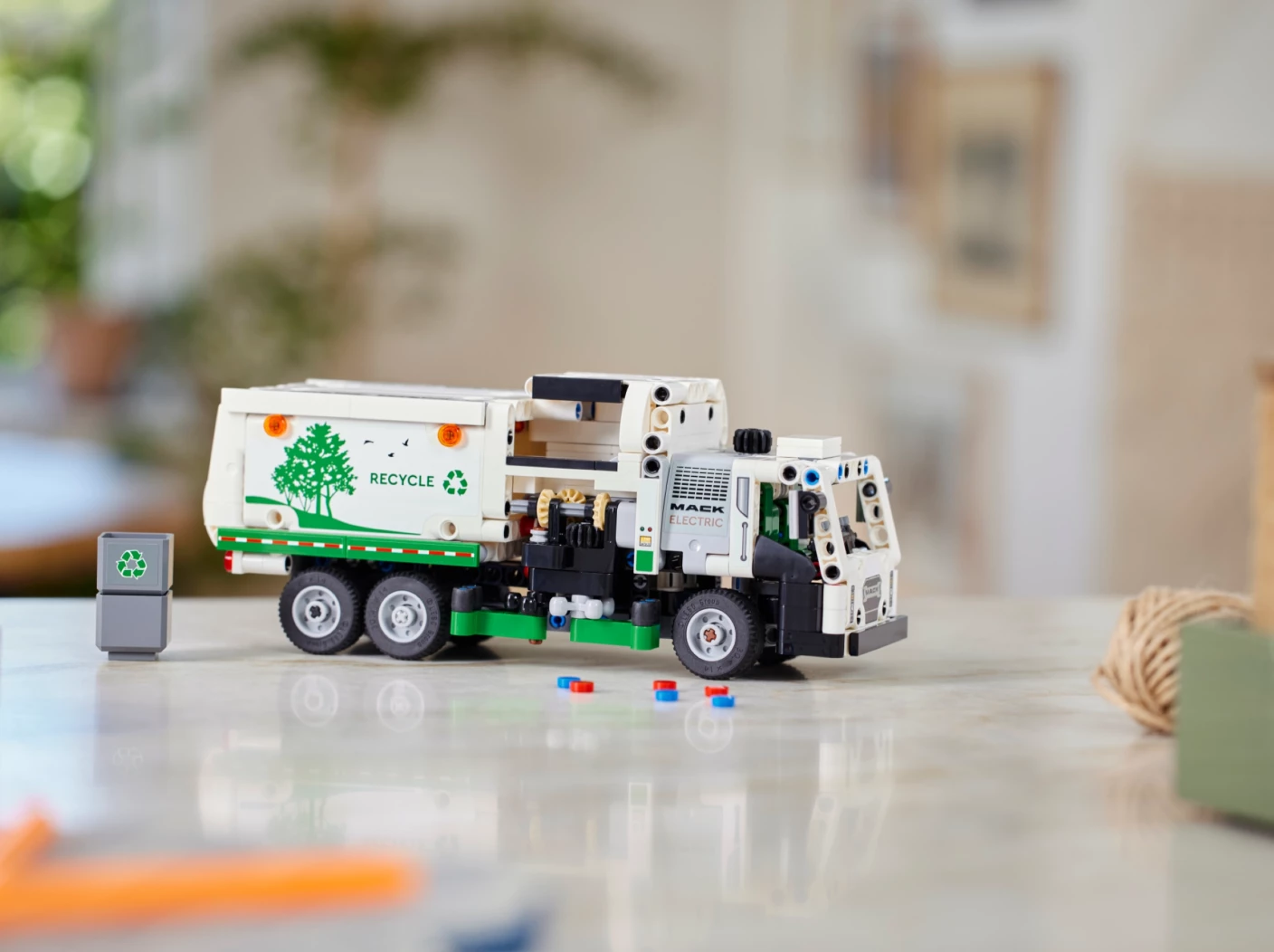Mack® LR Electric vuilniswagen