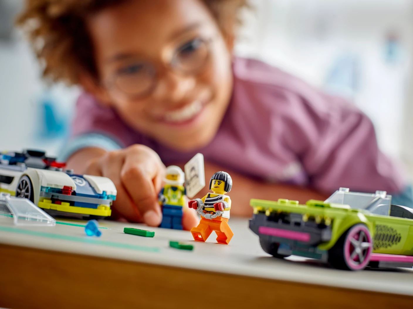 Politiewagen en snelle autoachtervolging