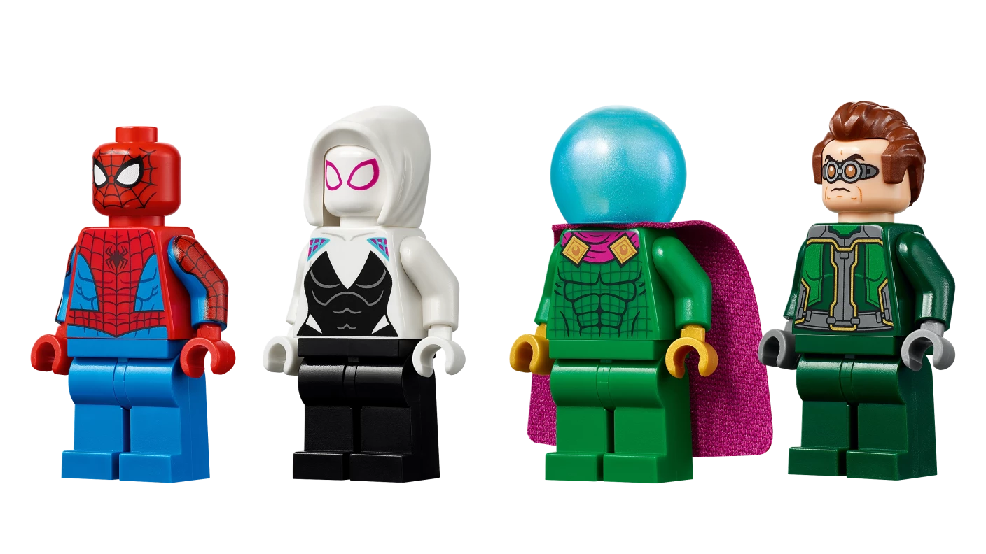 Spider-Man's monstertruck vs. Mysterio