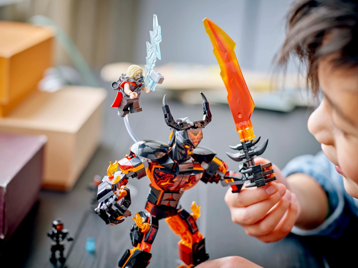 Thor vs. Surtur bouwfiguur