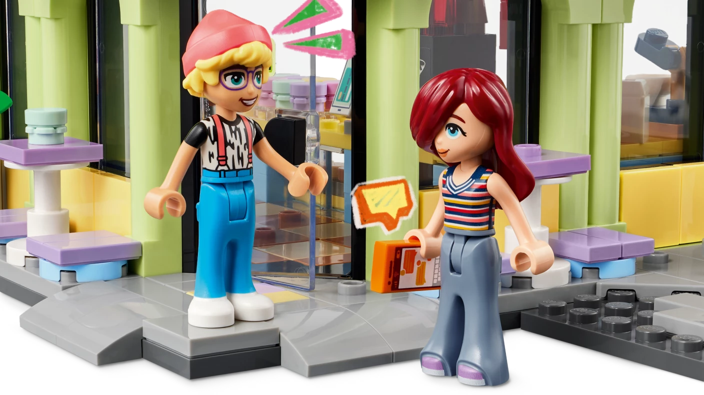 Heartlake City café