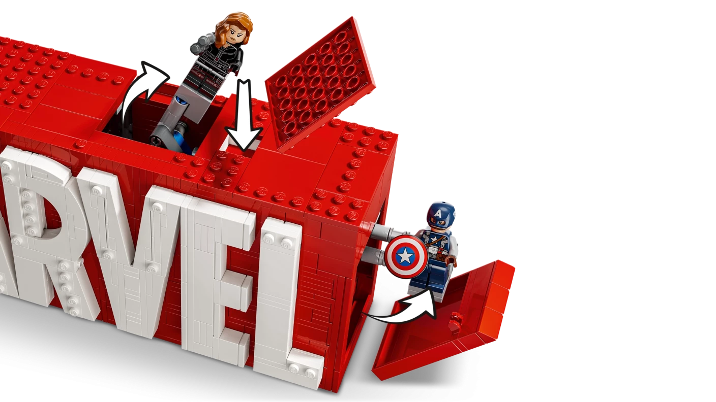 MARVEL logo en minifiguren
