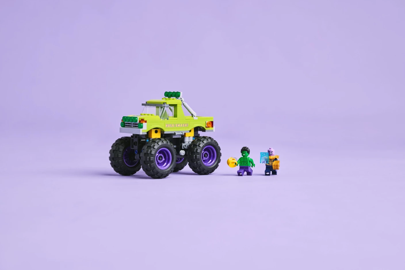 De Hulk truck vs. Thanos