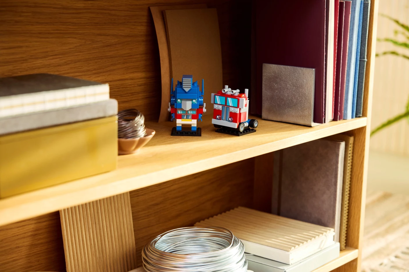 Optimus Prime robot en voertuig
