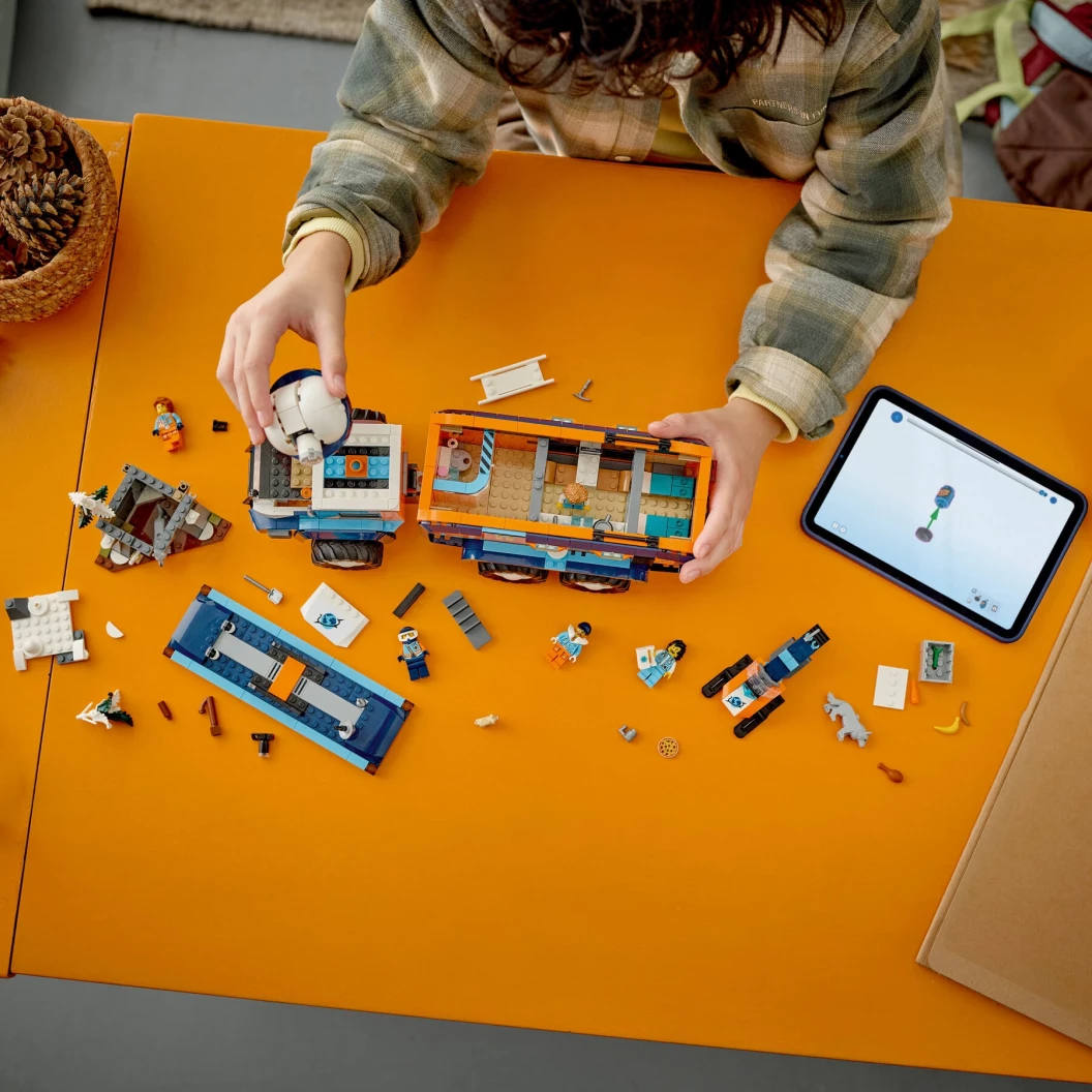 Laboratoriumtruck op de Noordpool
