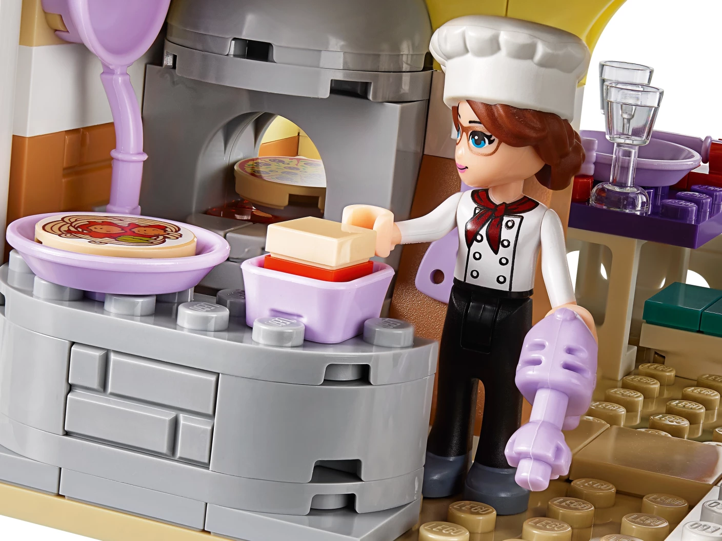 Heartlake City restaurant