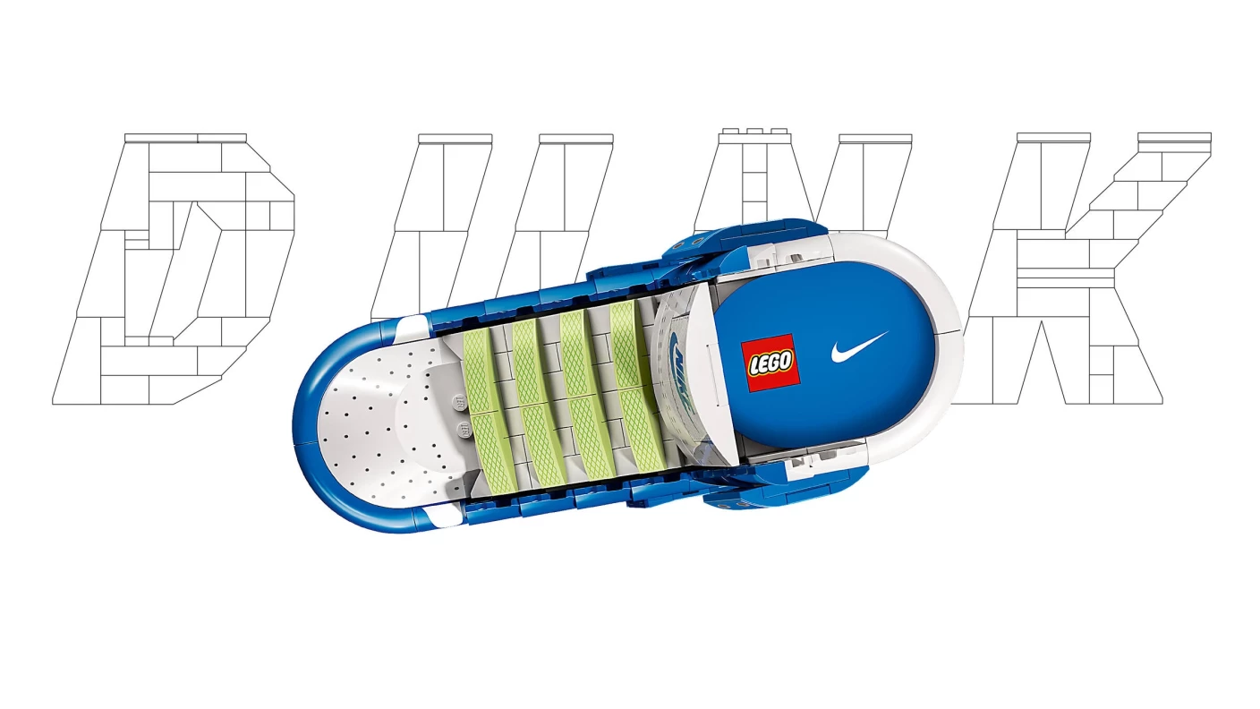 Nike Dunk x LEGO® Set