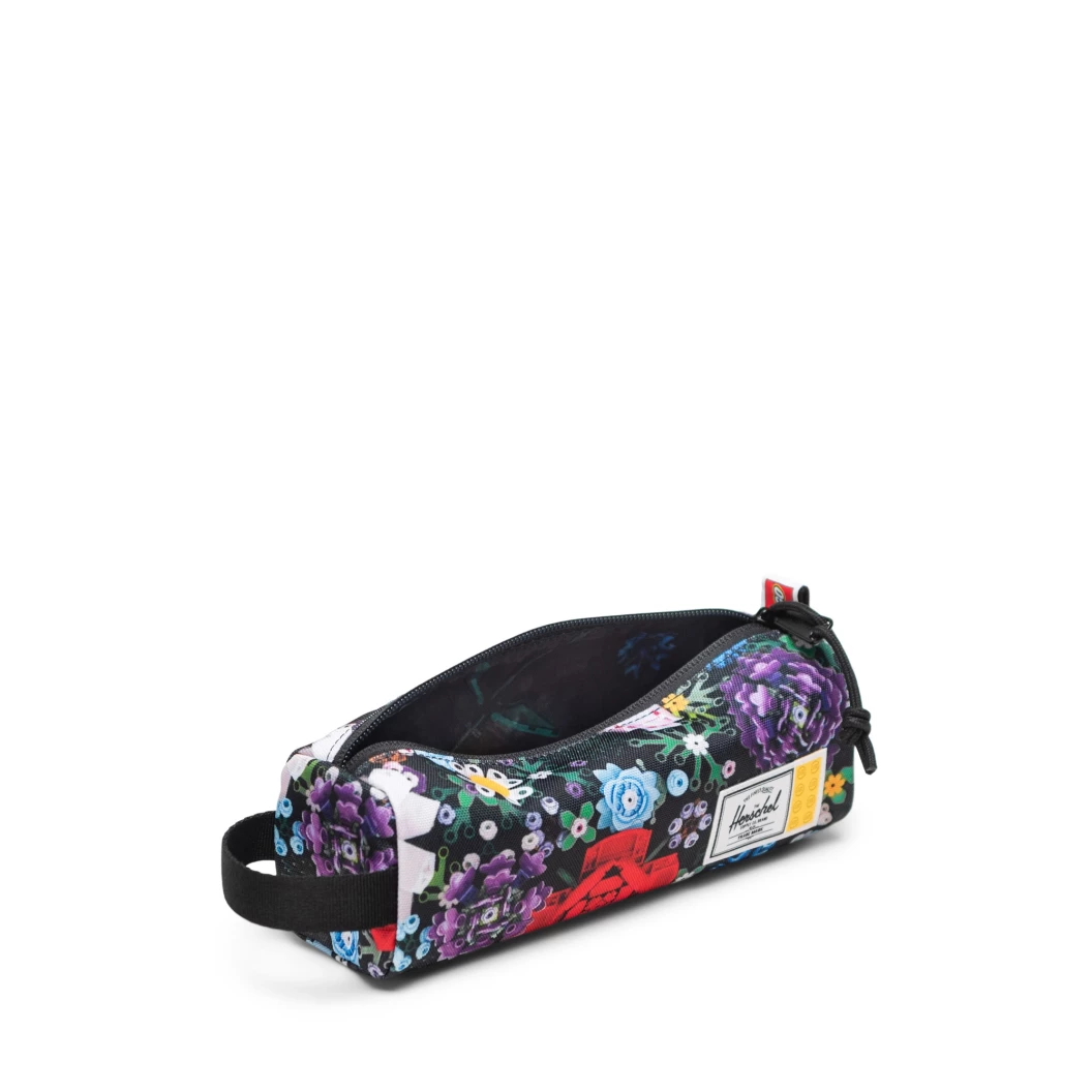 Settlement Pencil Case – bloementuin