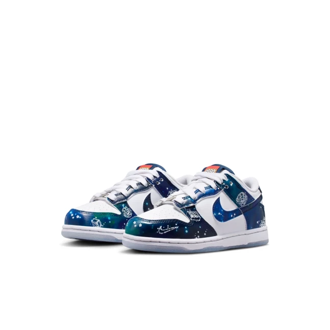 Nike Dunk Low x LEGO collectie - schoenen voor jongere kinderen