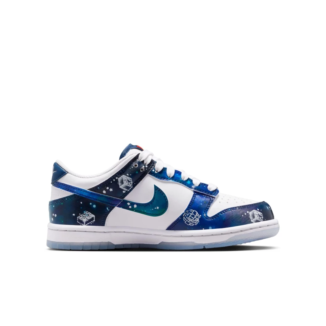 Nike Dunk Low x LEGO collectie - schoenen voor oudere kinderen