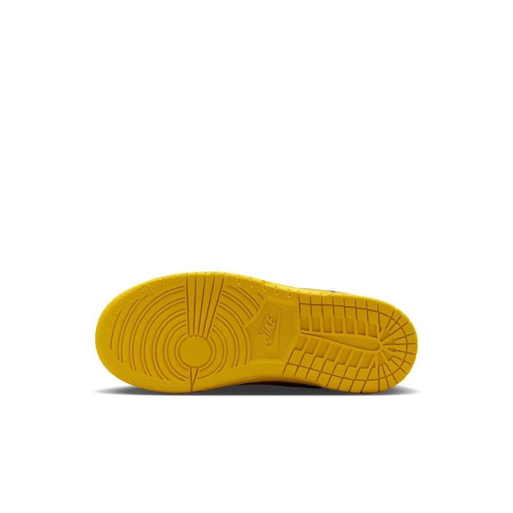 Nike Dunk Low x LEGO collectie - schoenen voor jongere kinderen