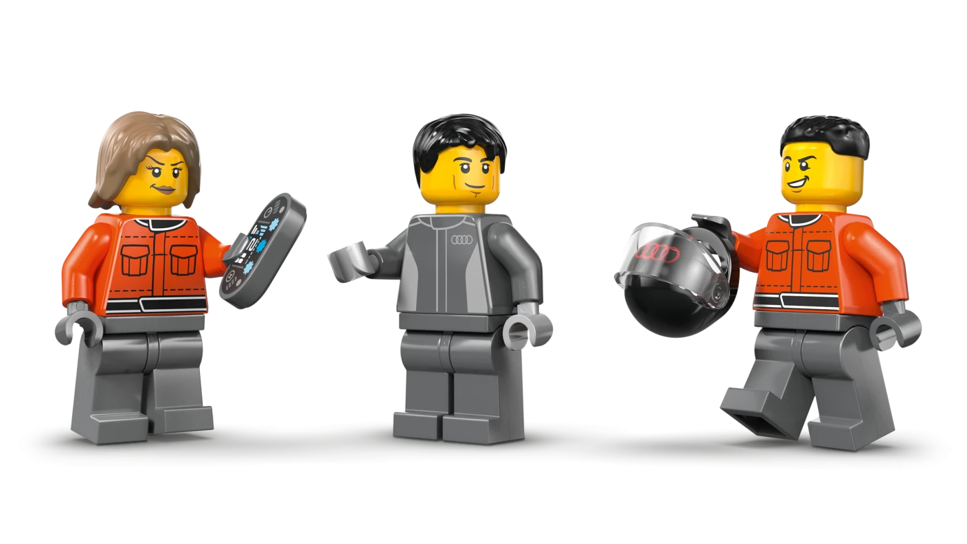 F1 displaytruck met Audi F1 racewagen