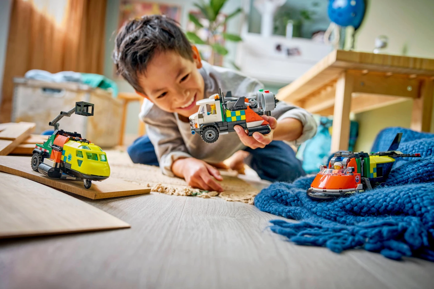 Vliegtuig, servicewagen en hovercraft remix