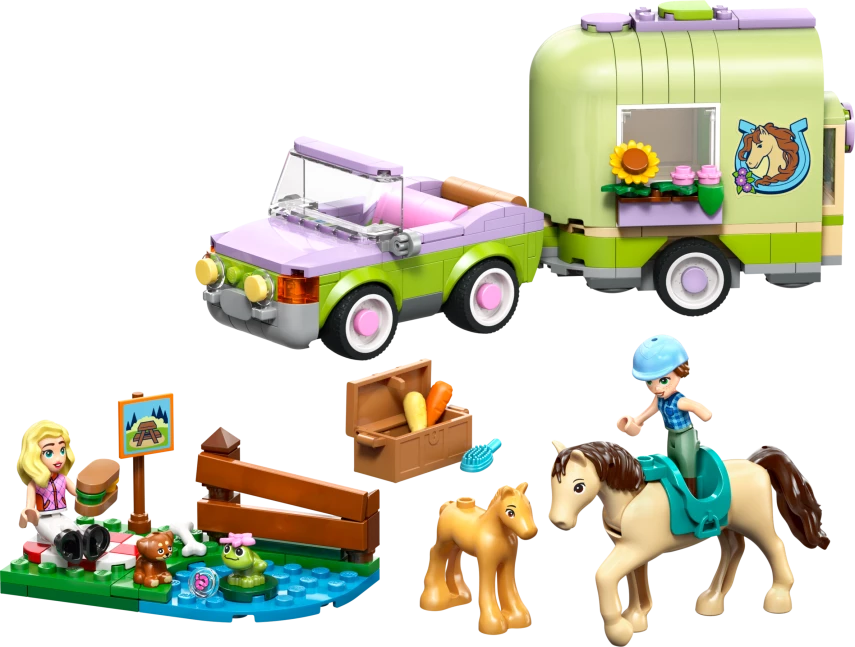 Trailer met paard en veulen