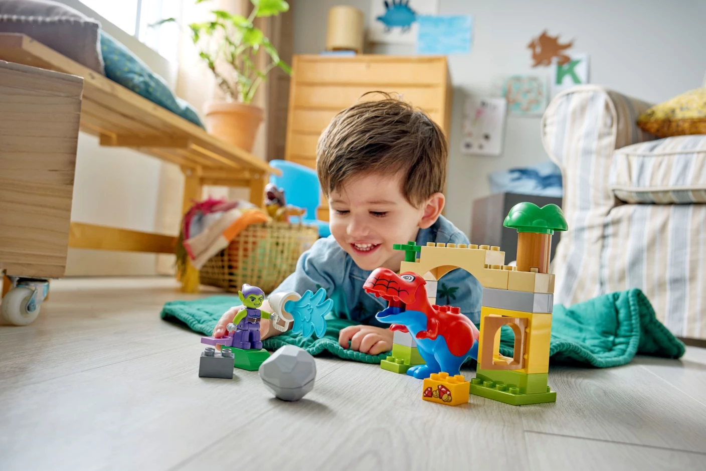 Dinosaurus Spidey-Rex vs. Green Goblin