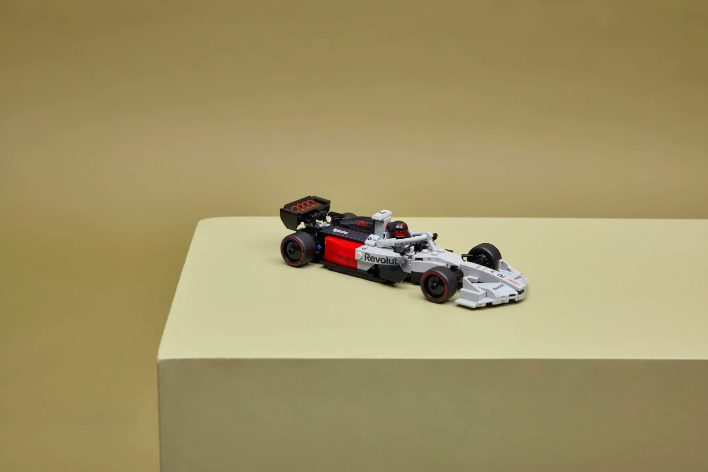 Audi Revolut F1 Team R26 racewagen