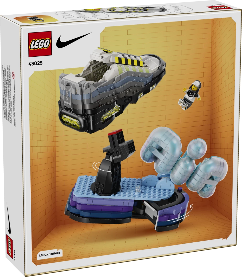 Nike Air Max 95 x LEGO set