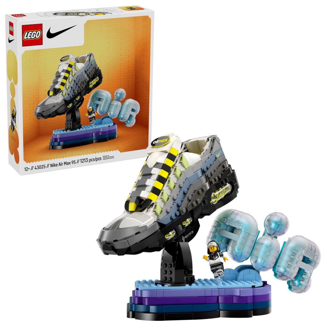 Nike Air Max 95 x LEGO set