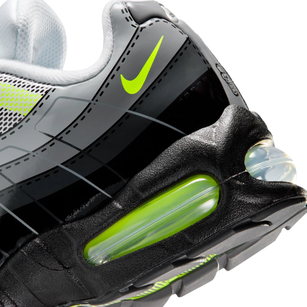 Nike Air Max 95 x LEGO schoenen voor oudere kinderen