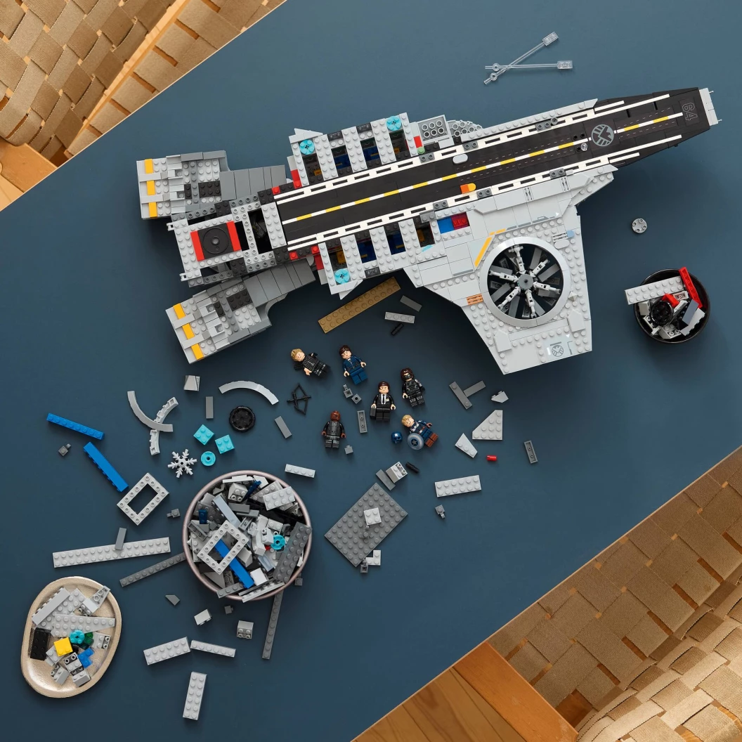 S.H.I.E.L.D. Helicarrier