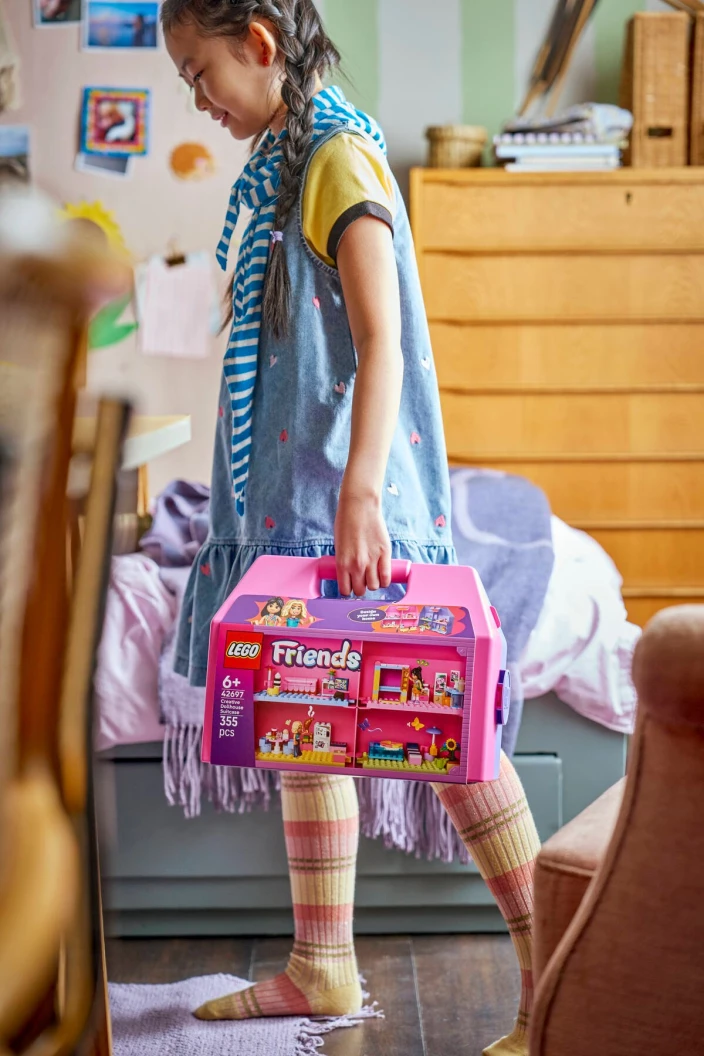 Creatieve poppenhuiskoffer