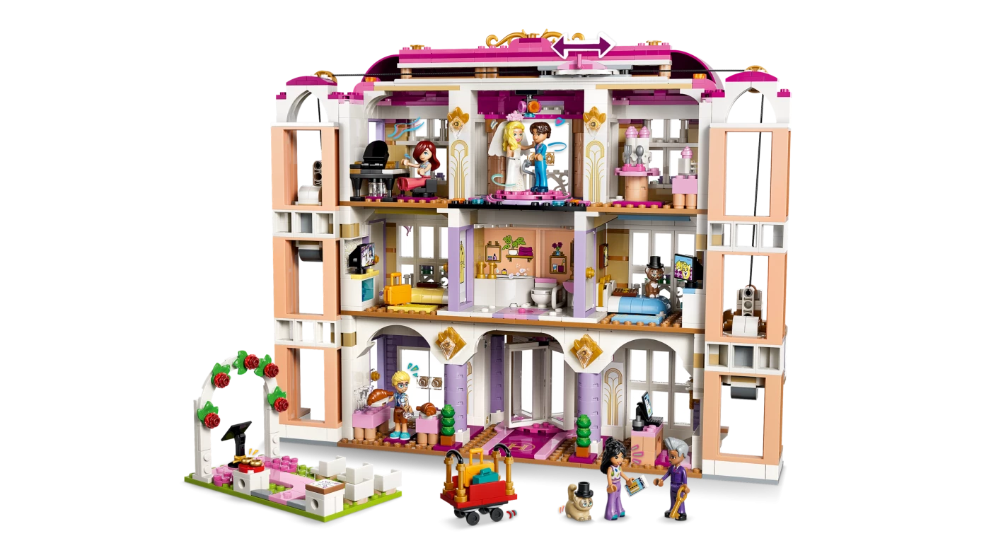 Heartlake City Grand Hotel