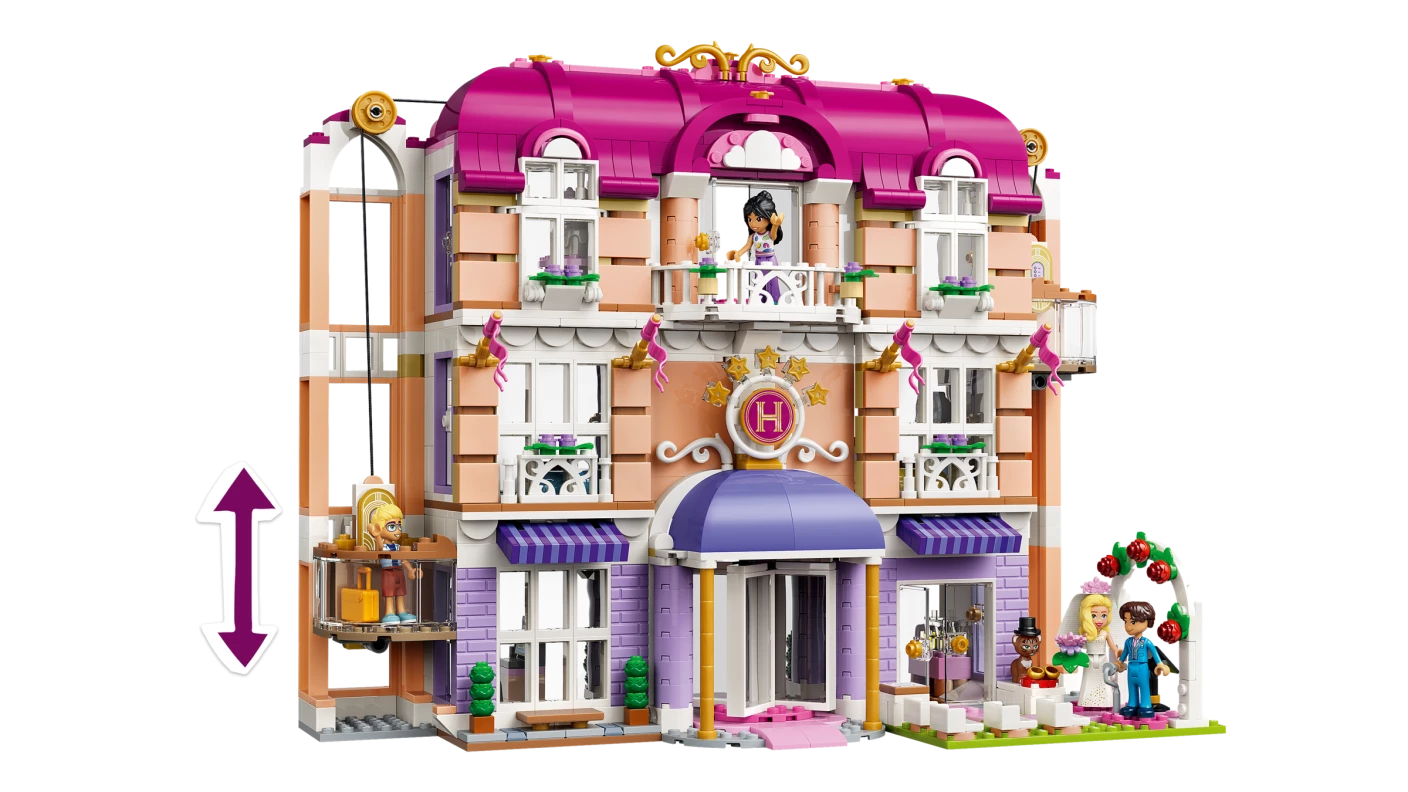Heartlake City Grand Hotel