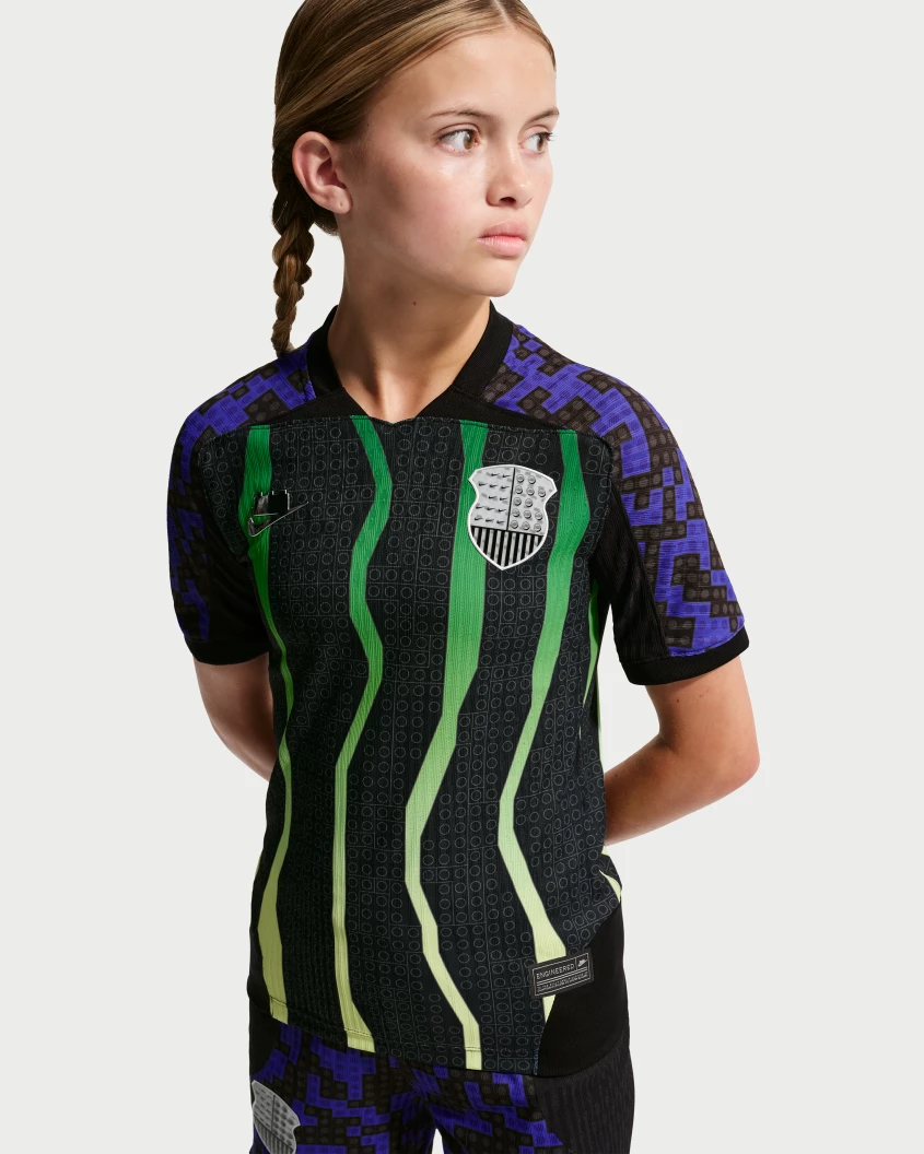 Nike x LEGO collectie Aero-FIT voetbalshirt voor oudere kinderen