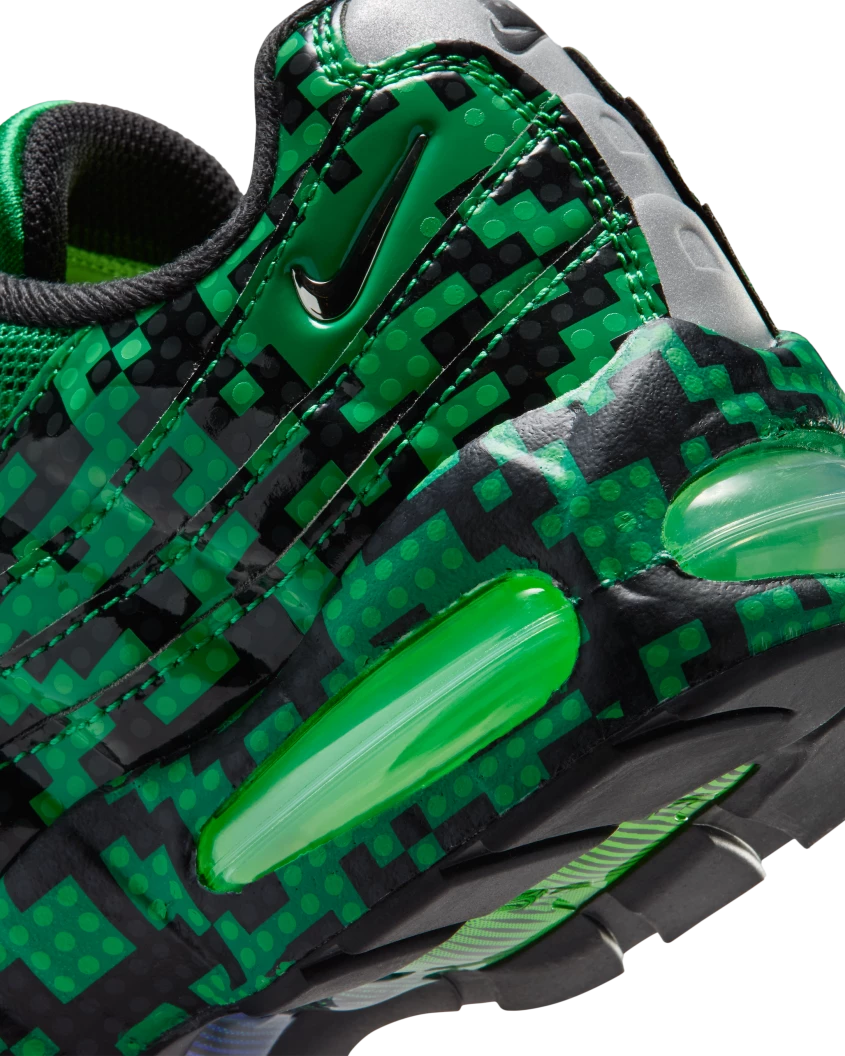 Nike Air Max 95 x LEGO collectie - schoenen voor oudere kinderen