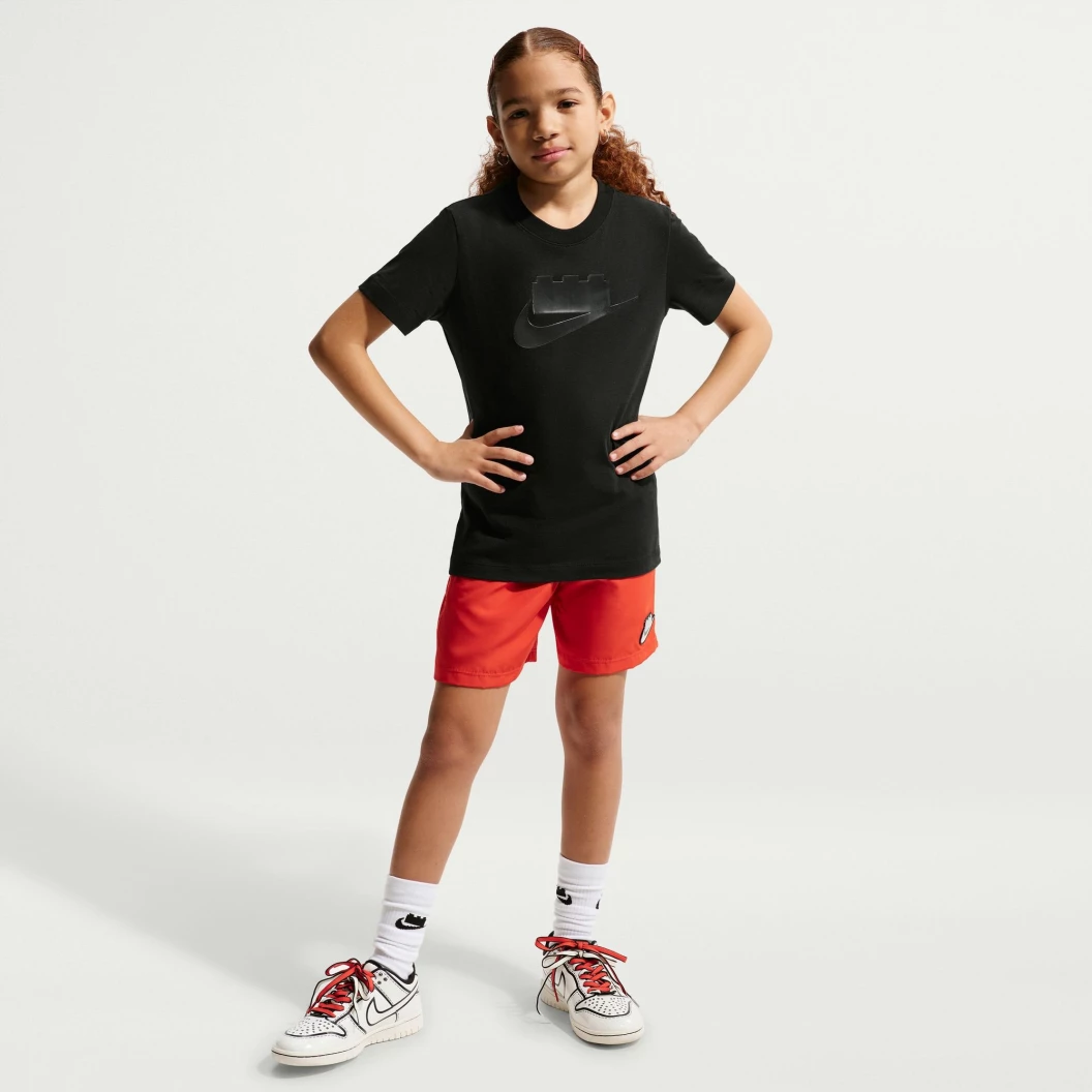 Nike x LEGO collectie T-shirt voor oudere kinderen - zwart