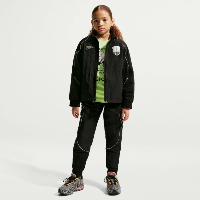 Nike x LEGO collectie jack voor oudere kinderen