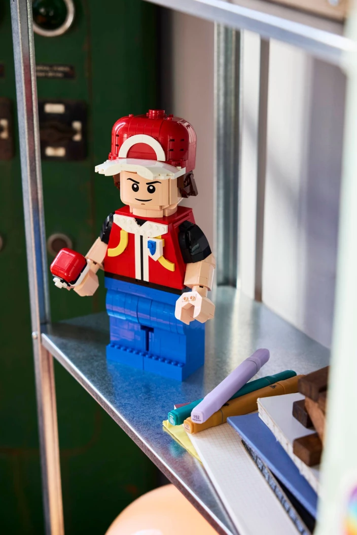 Grote minifiguur van Red