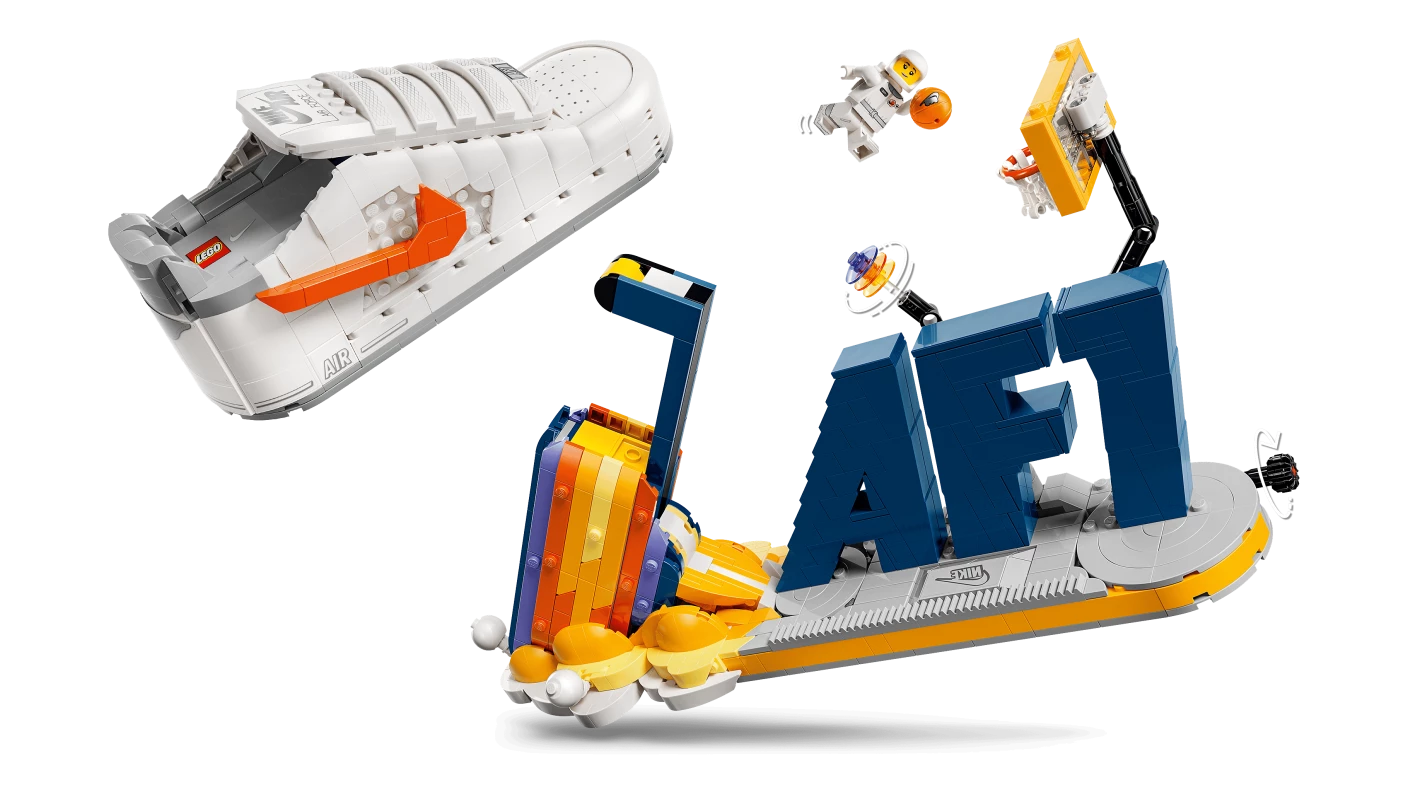 Nike Air Force 1 x LEGO set