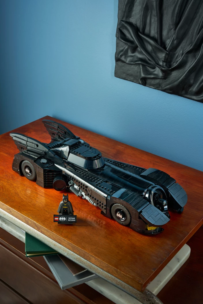 Batman Returns Batmobile