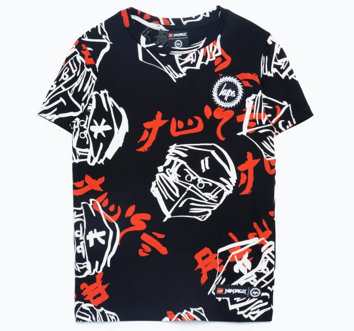 HYPE X LEGO® NINJAGO® zwart Just Hype T-shirt met gezichten voor kinderen