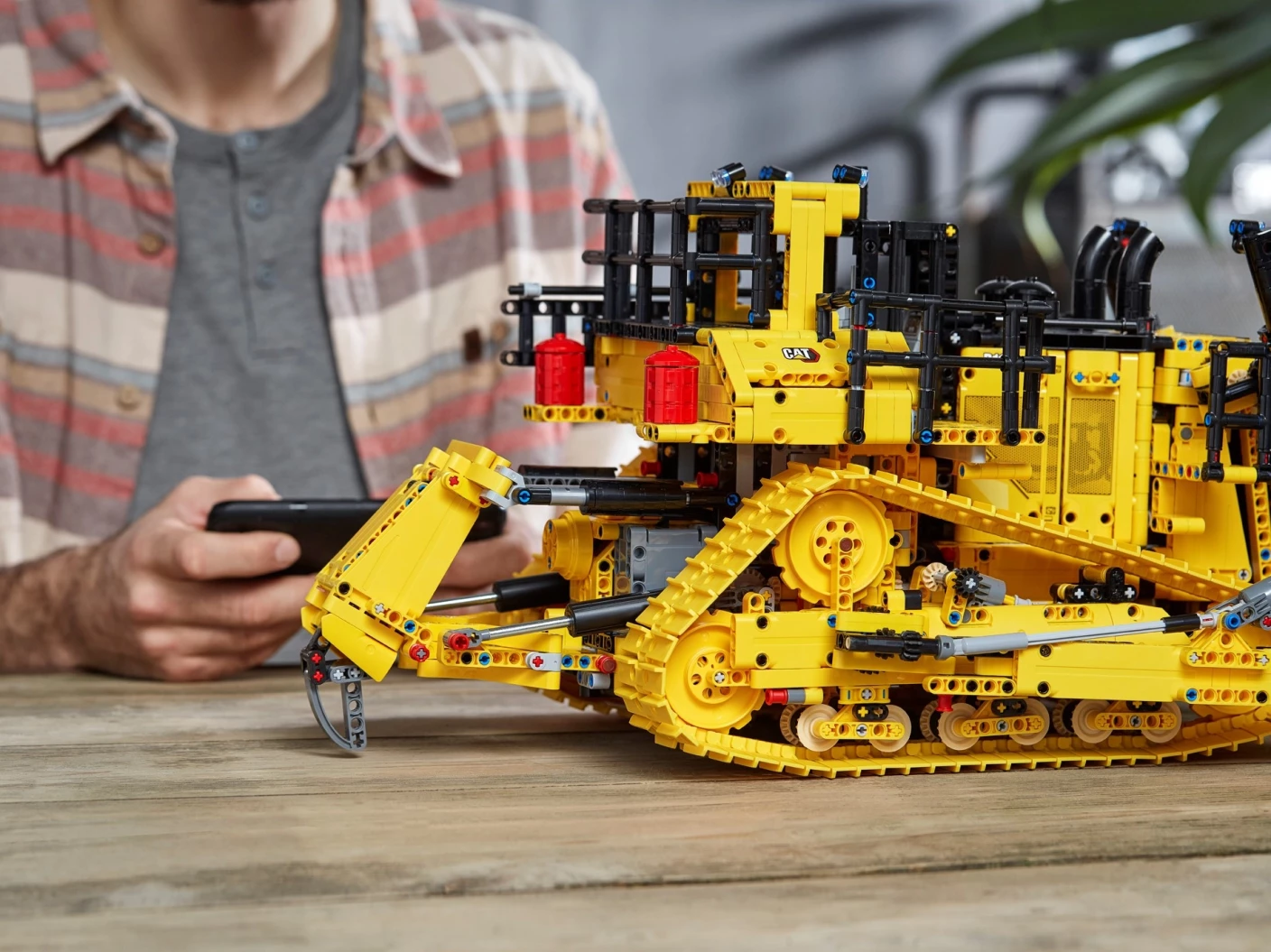 Cat® D11 Bulldozer met app-besturing
