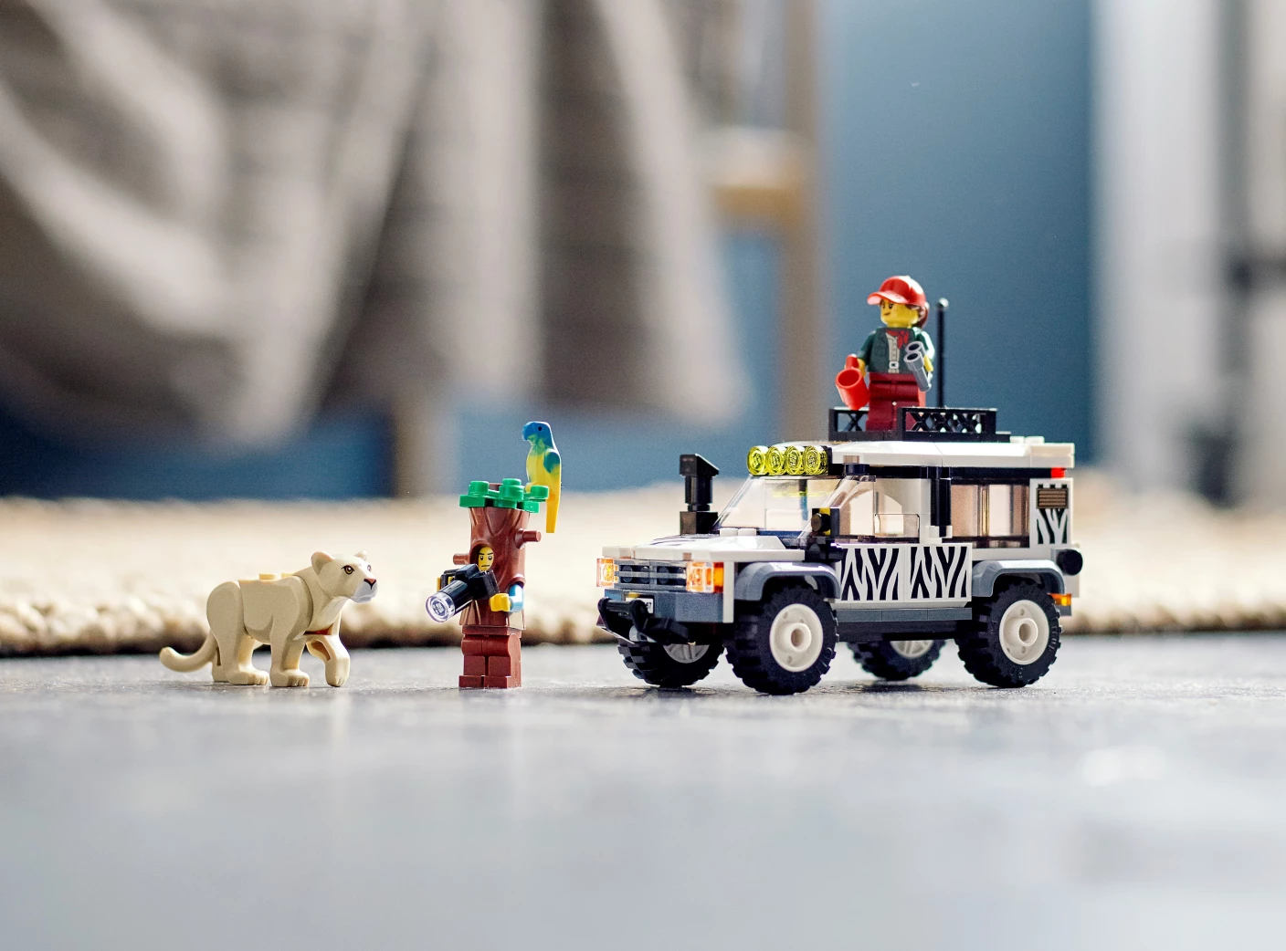 Safari off-roader