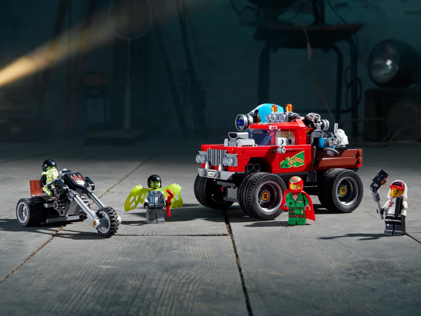 El Fuego's stunttruck