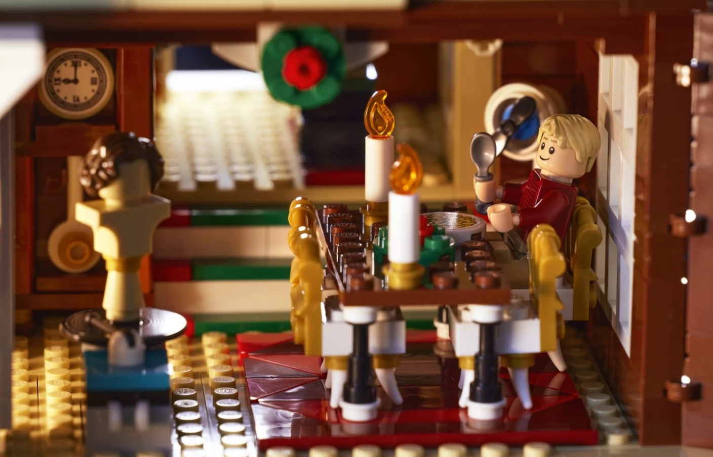 LEGO® Ideas Home Alone